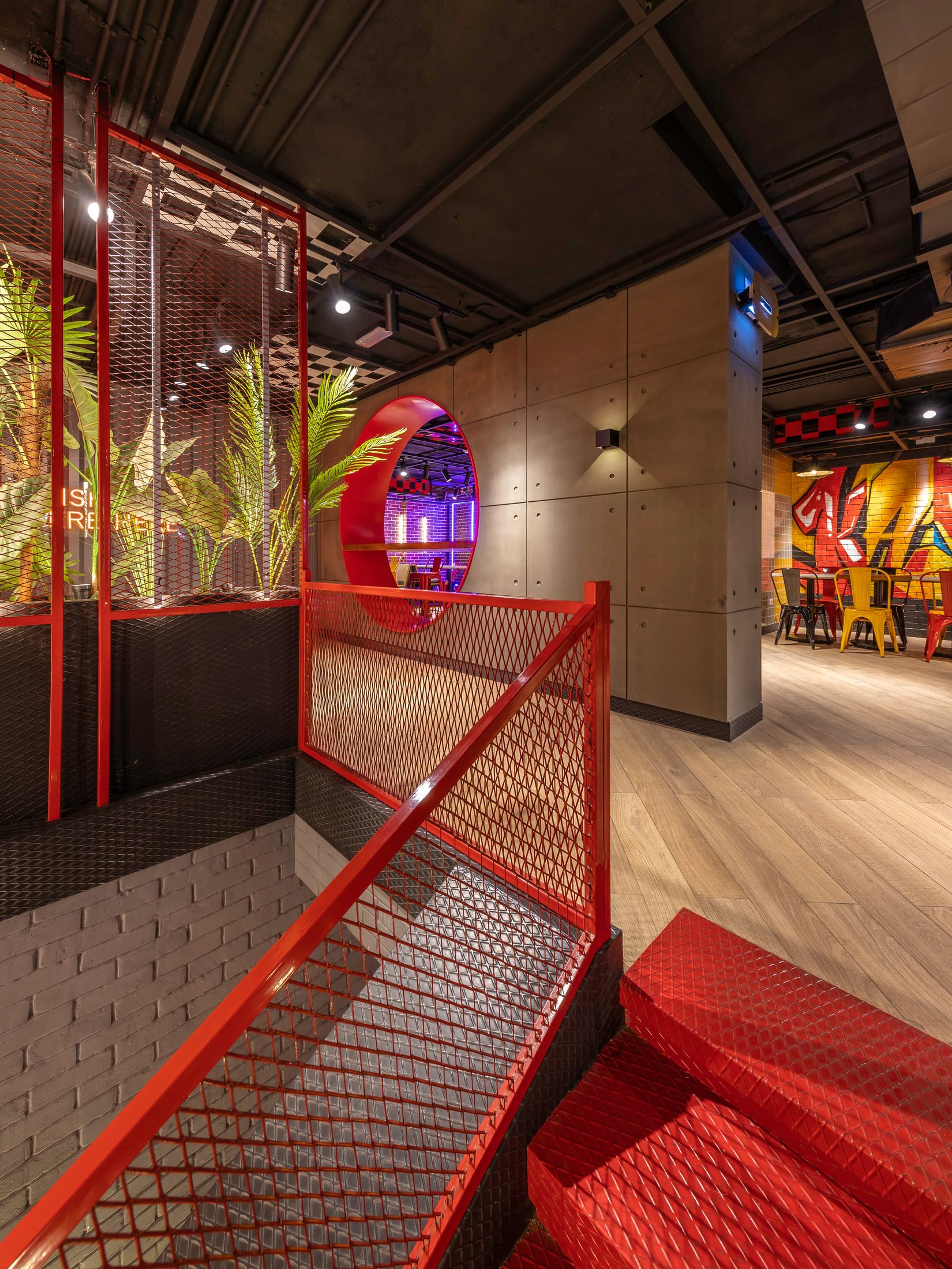 Kansas Fried Chicken — Mohndssien — Xforms Studio